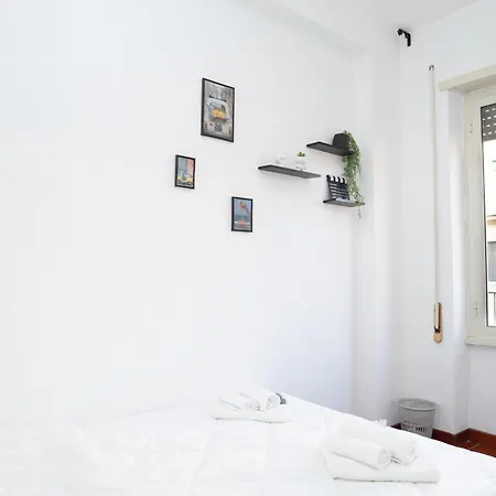 Apartman Modern And One-bedroom, 10 Min From Colosseum