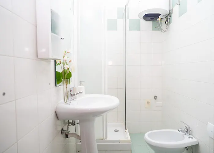 Modern And One-bedroom, 10 Min From Colosseum דירה *