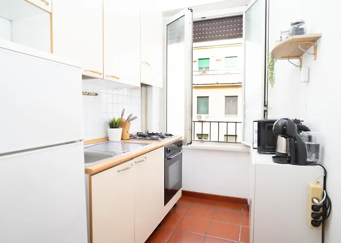 Modern And One-bedroom, 10 Min From Colosseum דירה *