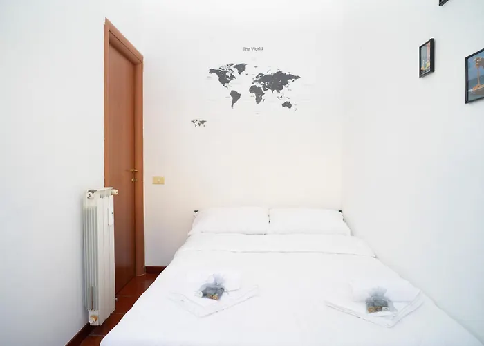 דירה Modern And One-bedroom, 10 Min From Colosseum רומא