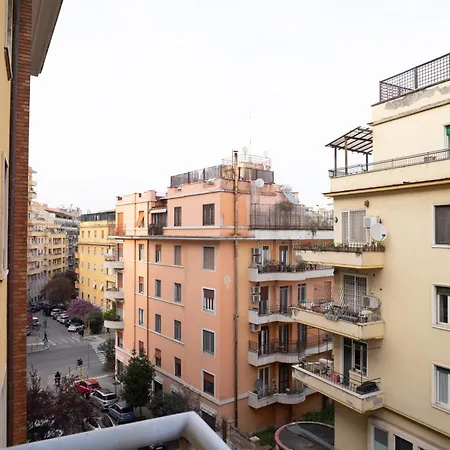 Modern And One-bedroom, 10 Min From Colosseum Apartament